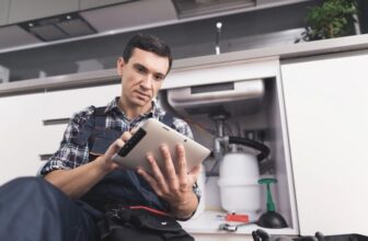 How Can Plumbers Stay Visible After Zero-Click Searches?
